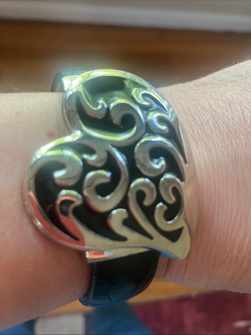 Silver and Black Heart Swirl Watch  Bracelet - Women Jewelry  Needs battery